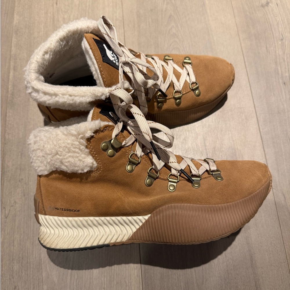 Sorel Out n About III Conquest - sz 9